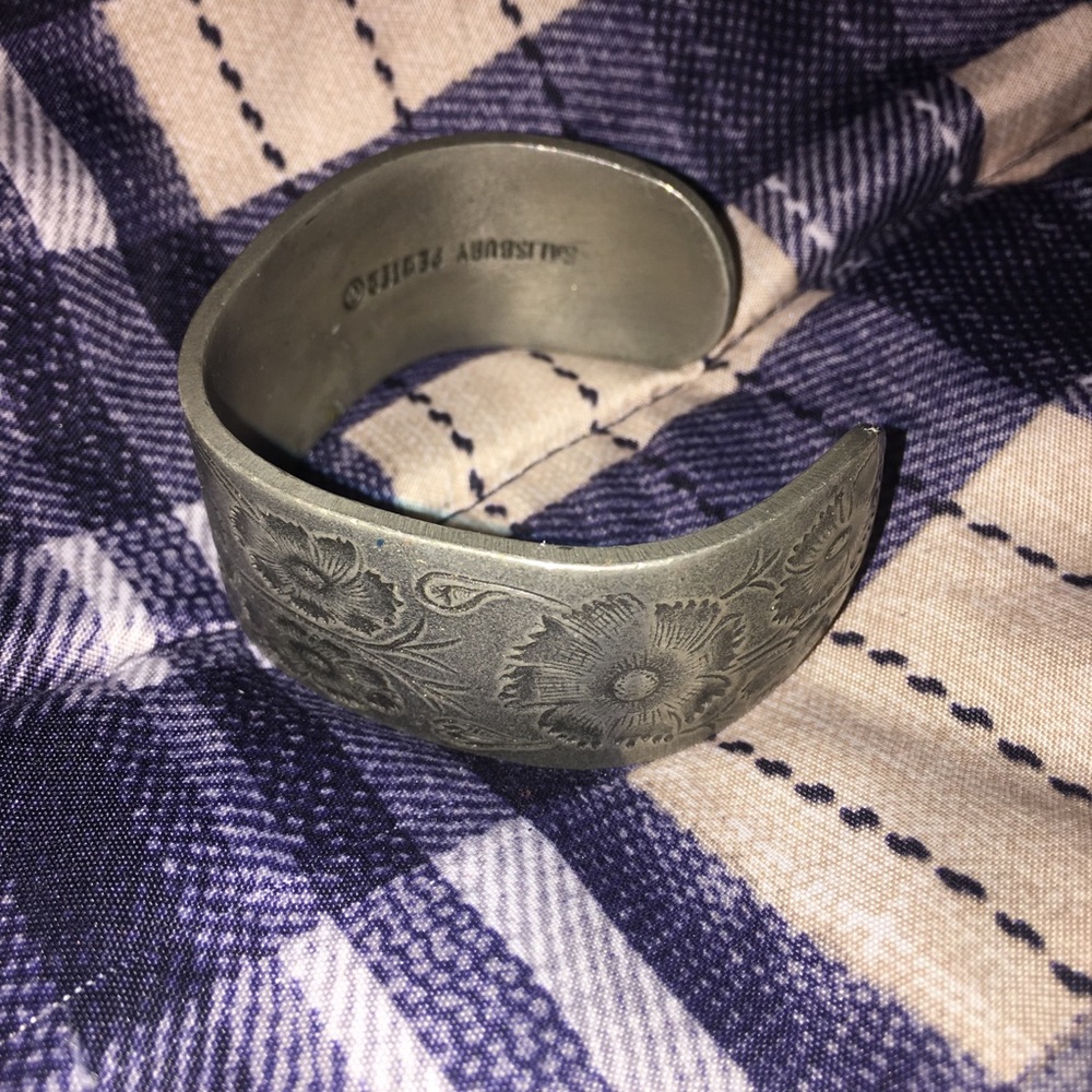 Bangle bracelet! - Picture 2 of 3